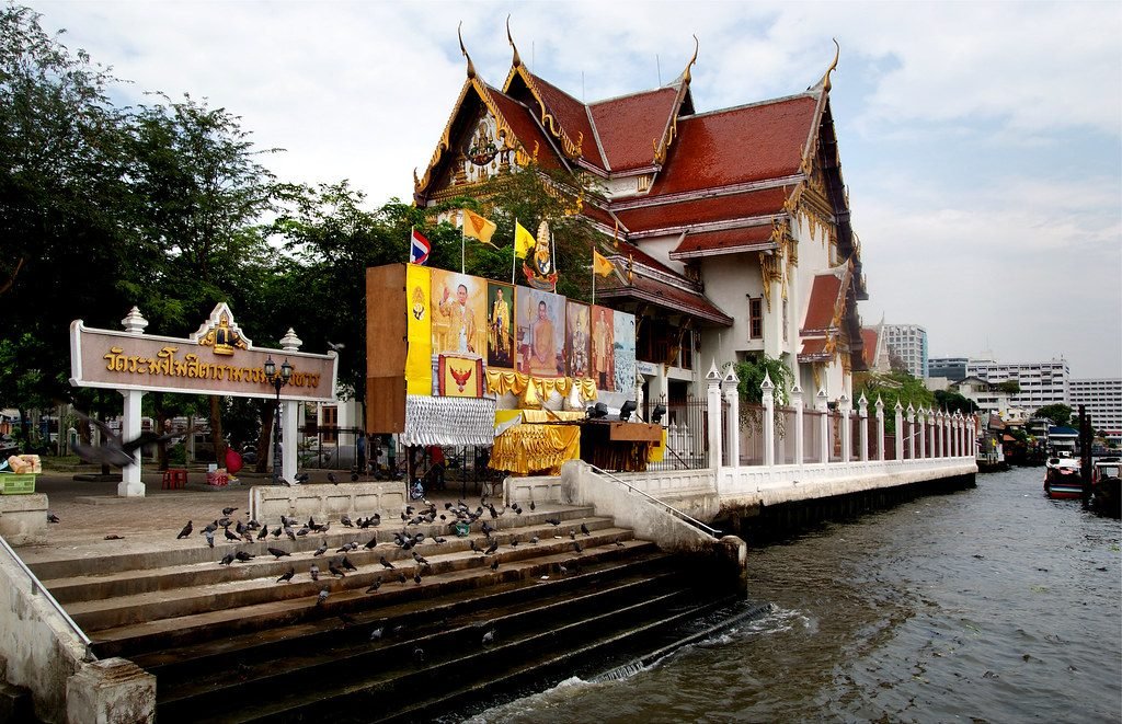 Temple on the Chao Phraya river, Bangkok