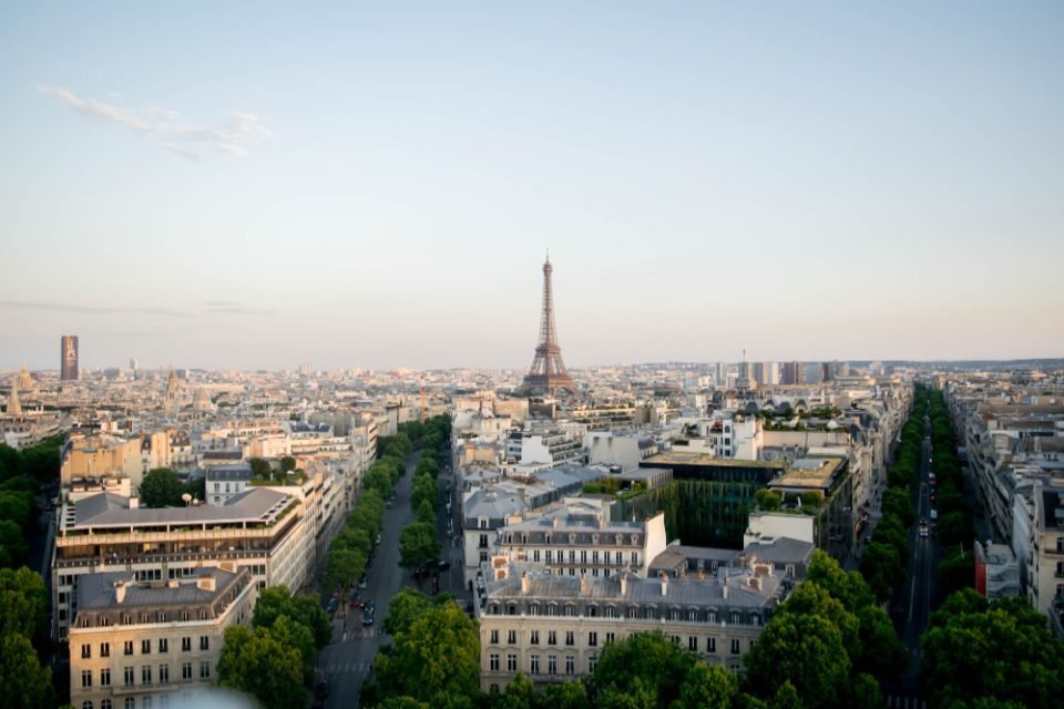 Paris skyline with the Eiffel Tower at dusk